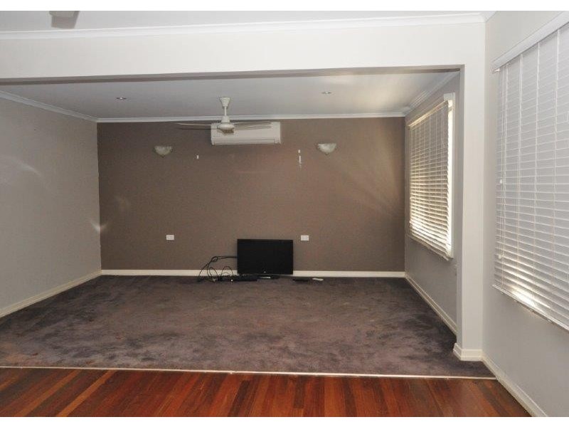 25 Marina Parade, Ingham QLD 4850