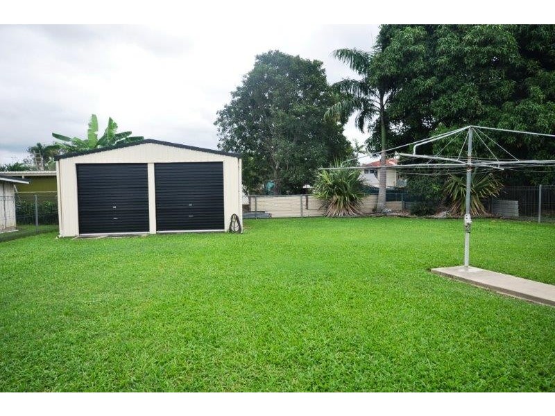 25 Marina Parade, Ingham QLD 4850