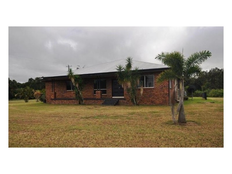 8 FORTINIS ROAD, Upper Stone QLD 4850