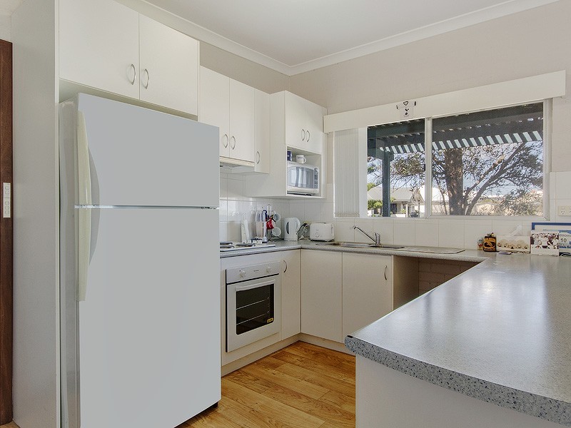 1/122 Leighton Road, Halls Head WA 6210