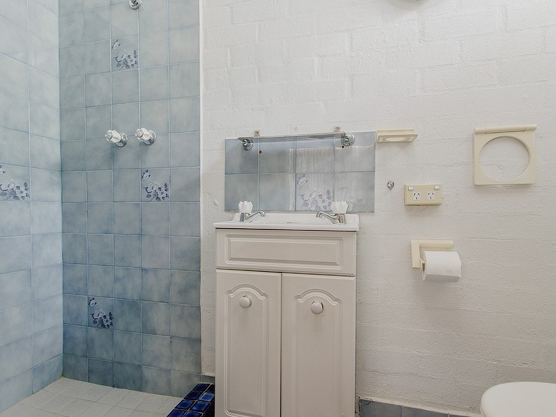 1/122 Leighton Road, Halls Head WA 6210