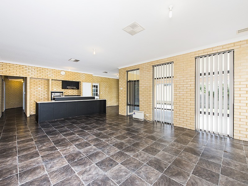 28 Gay Street, Huntingdale WA 6110