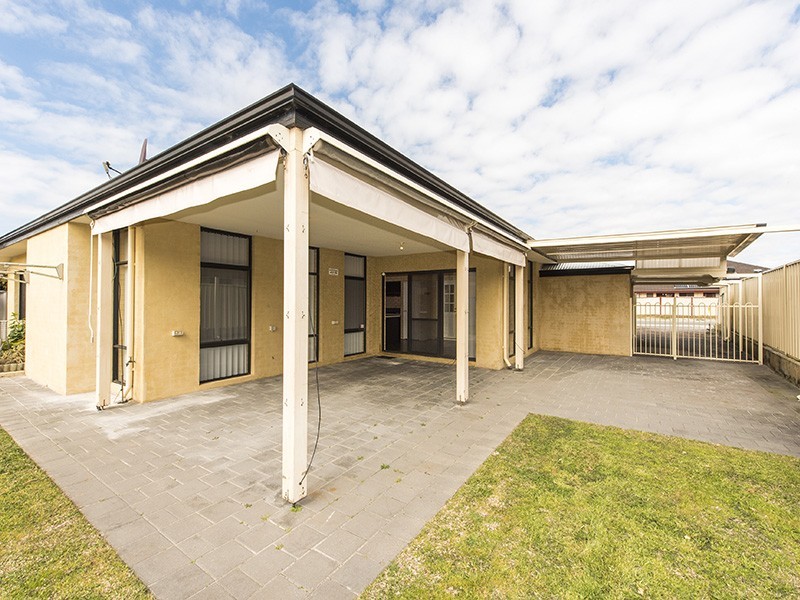 28 Gay Street, Huntingdale WA 6110