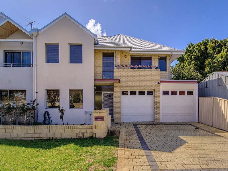 35 Forrest Street, Mandurah WA 6210