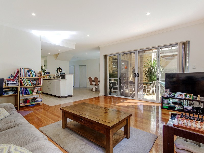 35 Forrest Street, Mandurah WA 6210