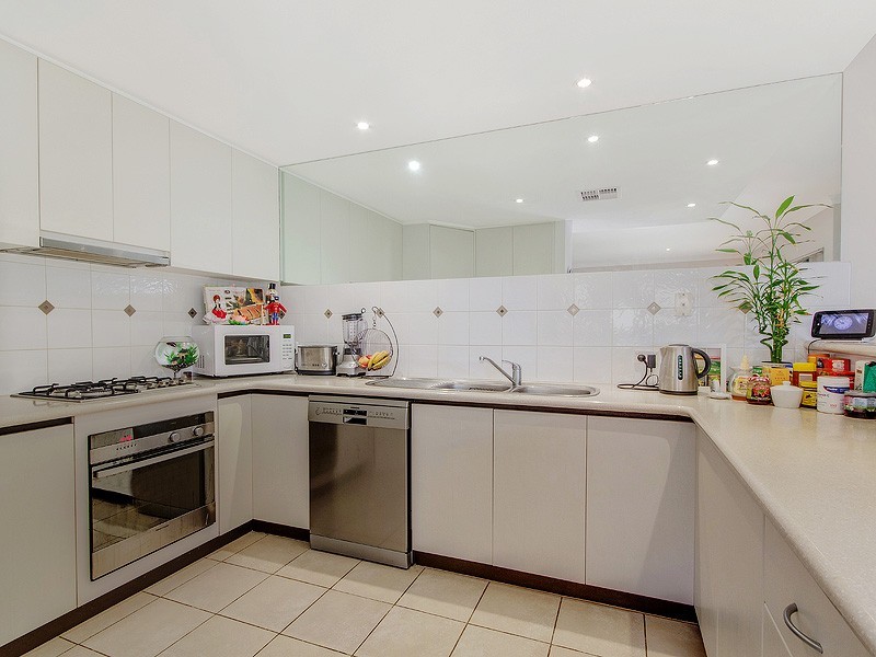 35 Forrest Street, Mandurah WA 6210