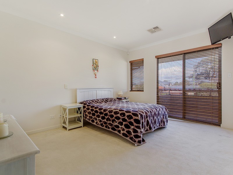 35 Forrest Street, Mandurah WA 6210