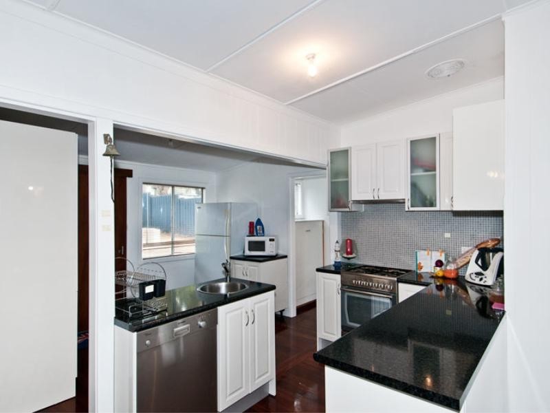 32 Lynda Street, Falcon WA 6210