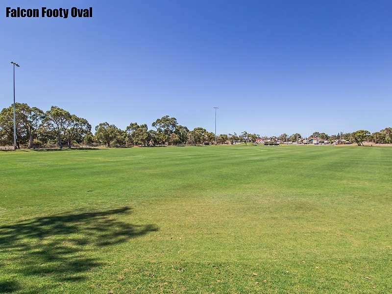 32 Lynda Street, Falcon WA 6210