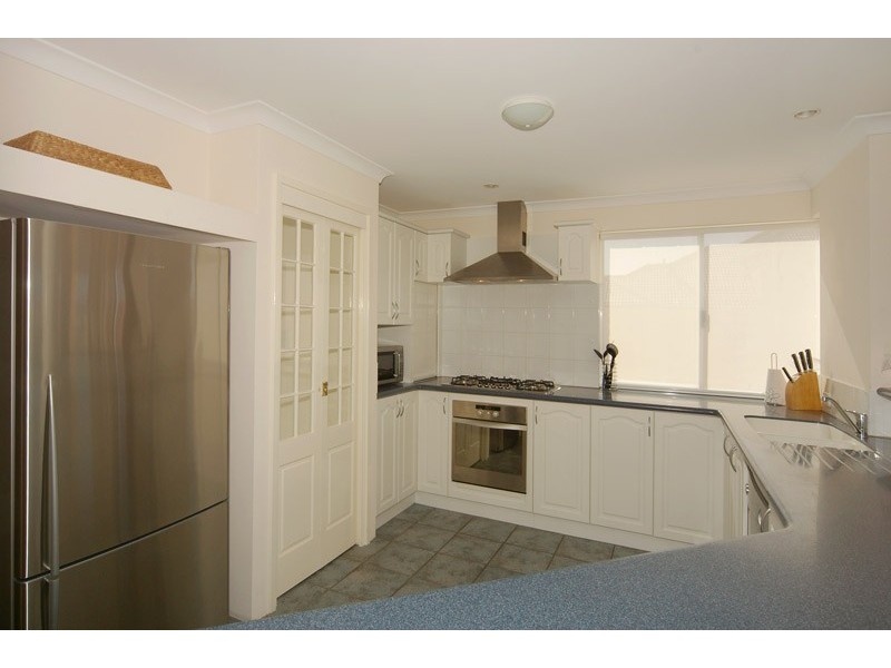 74 Voyager Close, PORT BOUVARD, Wannanup WA 6210