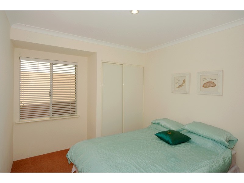 74 Voyager Close, PORT BOUVARD, Wannanup WA 6210