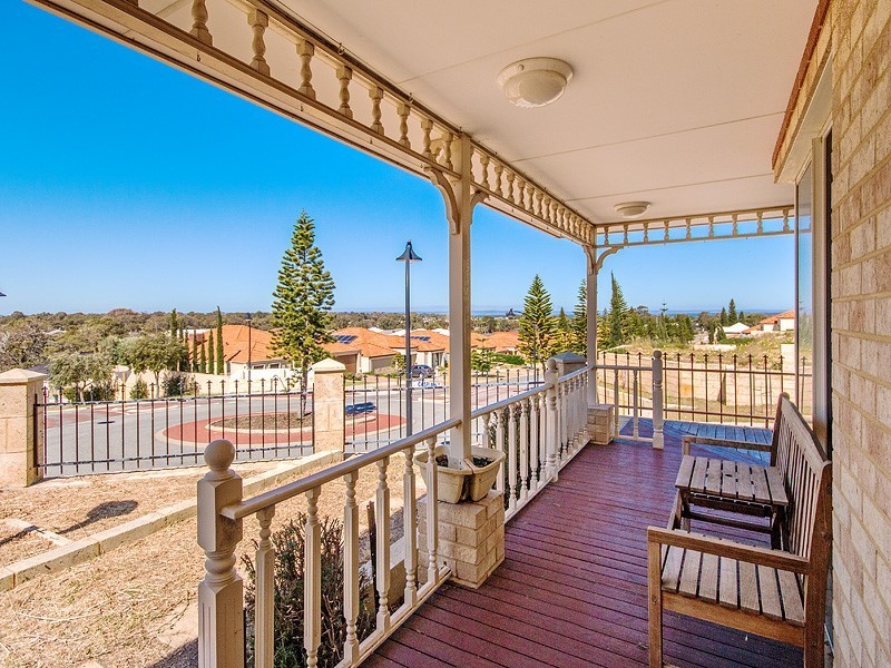 50 Northport Boulevard, Wannanup WA 6210