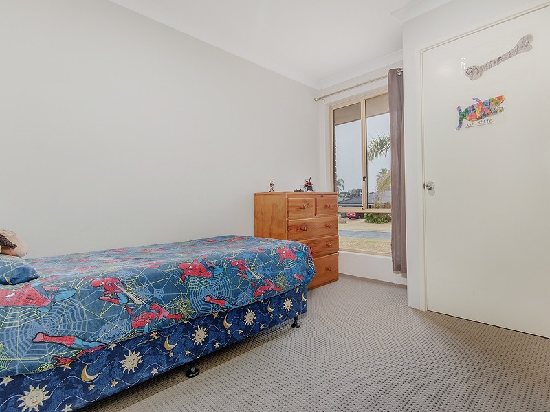 20 Malabor Mews, Halls Head WA 6210