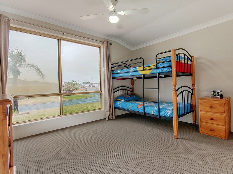 20 Malabor Mews, Halls Head WA 6210