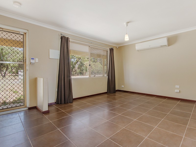 7 Adare Place, Coodanup WA 6210