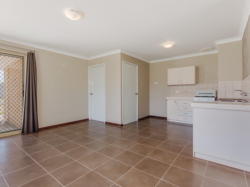 7 Adare Place, Coodanup WA 6210