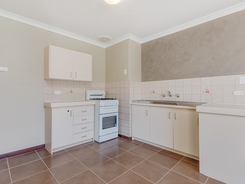 7 Adare Place, Coodanup WA 6210