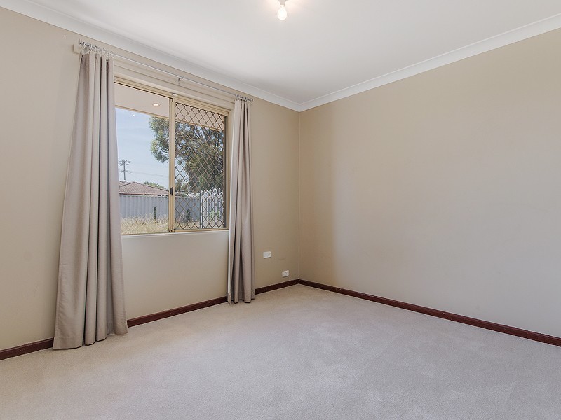 7 Adare Place, Coodanup WA 6210