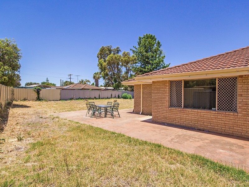 7 Adare Place, Coodanup WA 6210