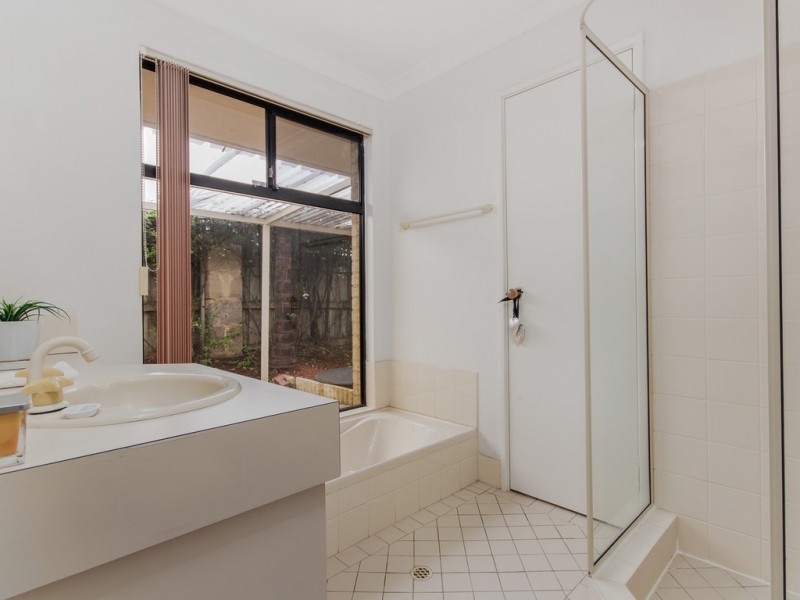 1 Seminole Avenue, Meadow Springs WA 6210