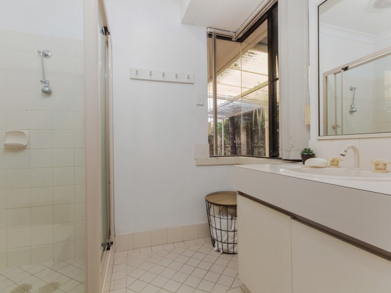 1 Seminole Avenue, Meadow Springs WA 6210