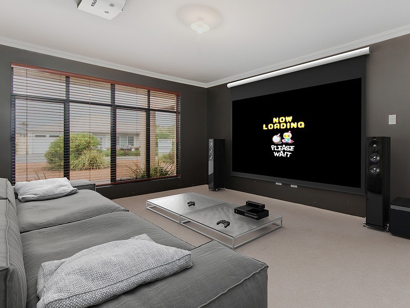 15 Arpenteur Drive, Madora Bay WA 6210