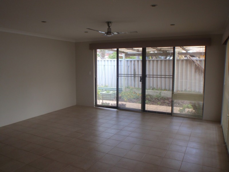 11 Piombino View, Secret Harbour WA 6173