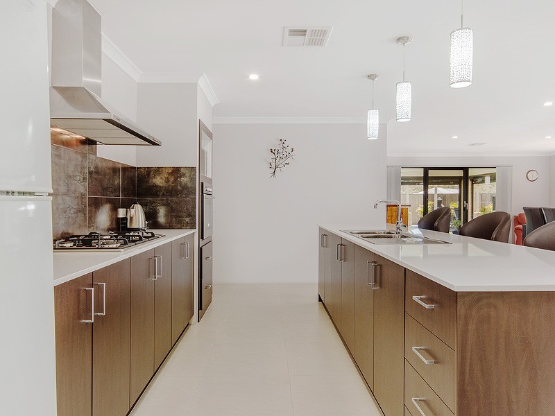 7 Gum Nut Avenue, Dawesville WA 6211