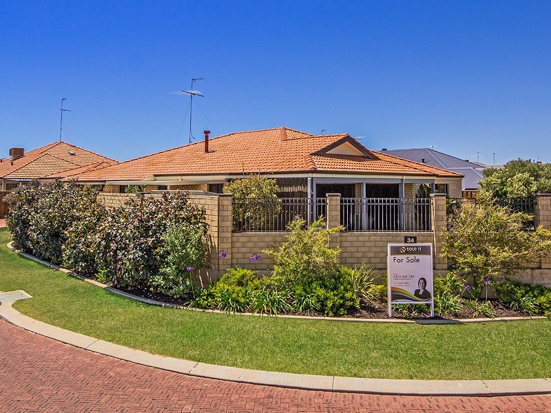 34 Drosera Turn, Halls Head WA 6210
