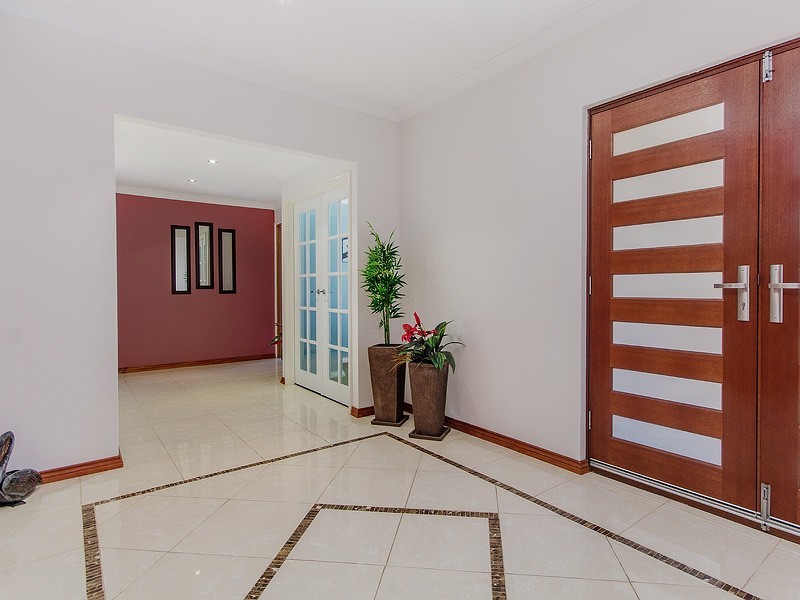 34 Drosera Turn, Halls Head WA 6210