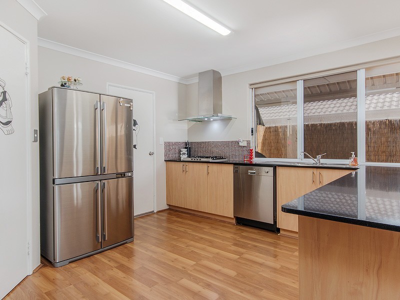 9 MOONBROOK WAY, Meadow Springs WA 6210