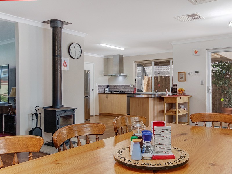 9 MOONBROOK WAY, Meadow Springs WA 6210