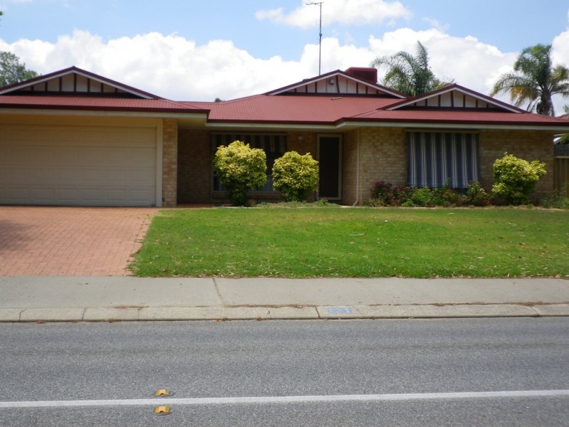 121 Oakmont Avenue, Meadow Springs WA 6210