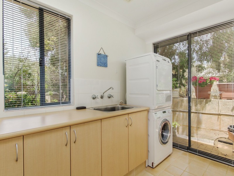 95 WESTVIEW PARADE, Wannanup WA 6210