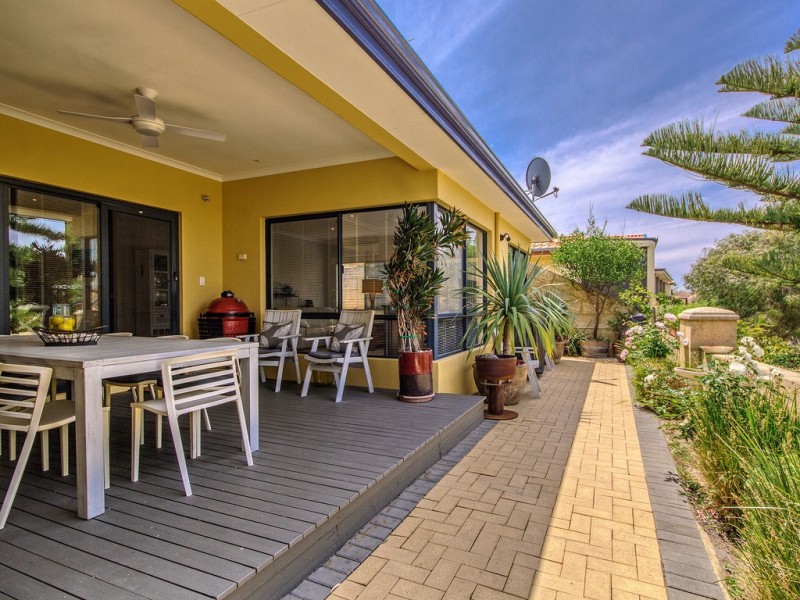 95 WESTVIEW PARADE, Wannanup WA 6210