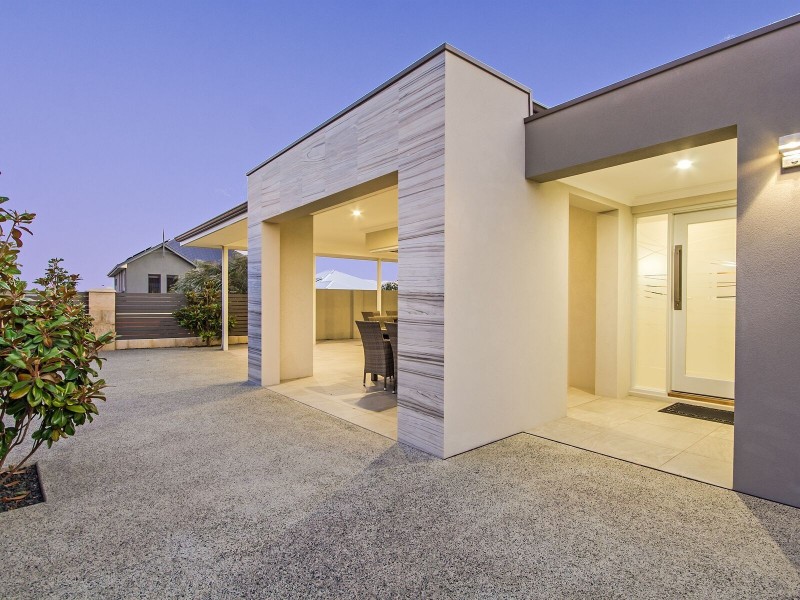 2 REEF VIEW, Wannanup WA 6210