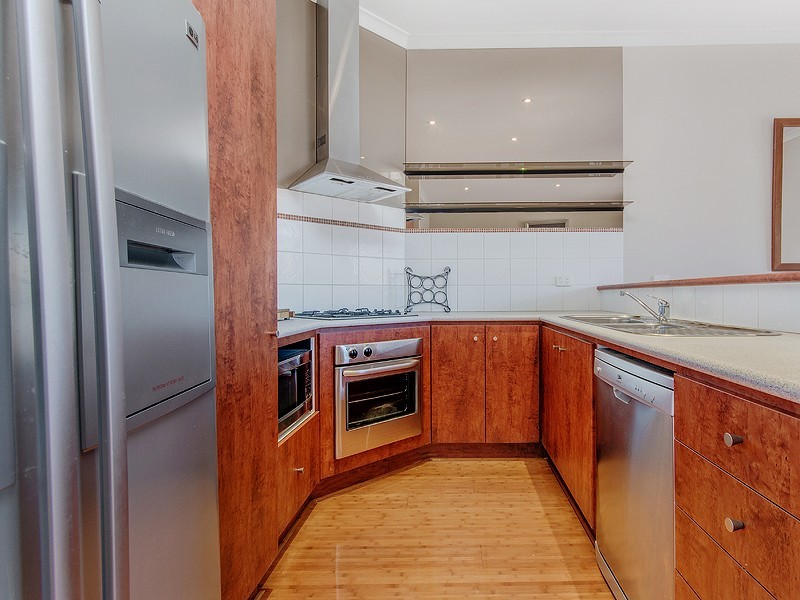 2/7 Village Mews, Wannanup WA 6210