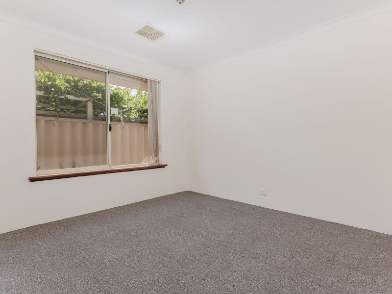 5 SEDGEMERE TERRACE, Erskine WA 6210