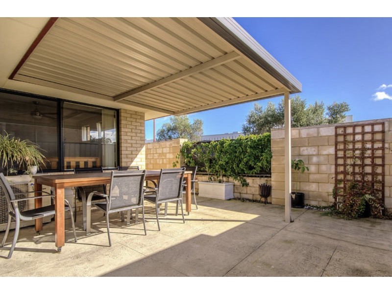 43/27 Meadow Springs Drive, Meadow Springs WA 6210