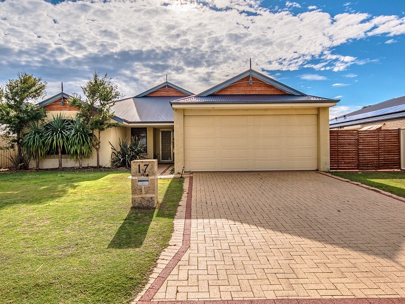 17 Laverton Rise, Dawesville WA 6211