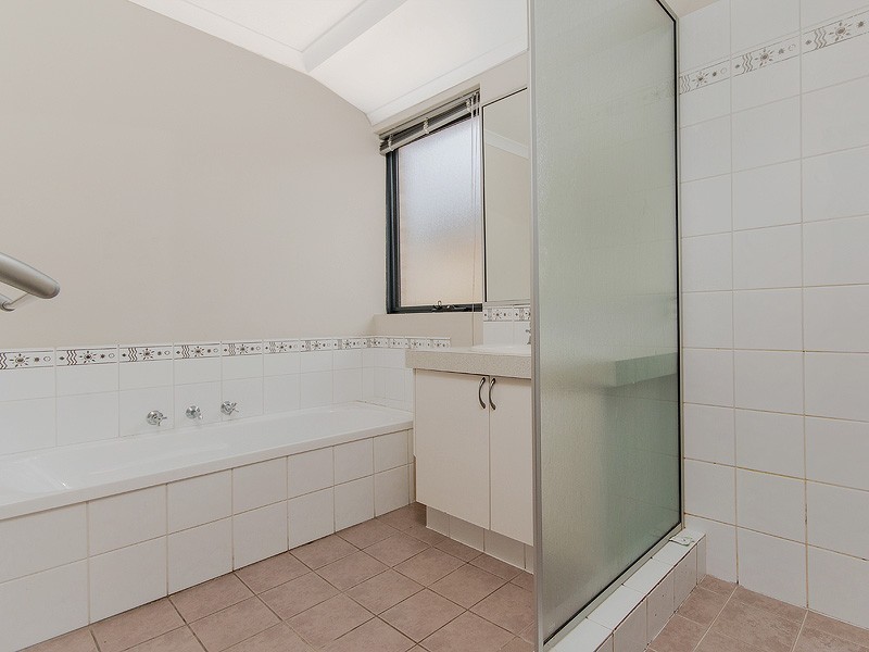 17 Laverton Rise, Dawesville WA 6211