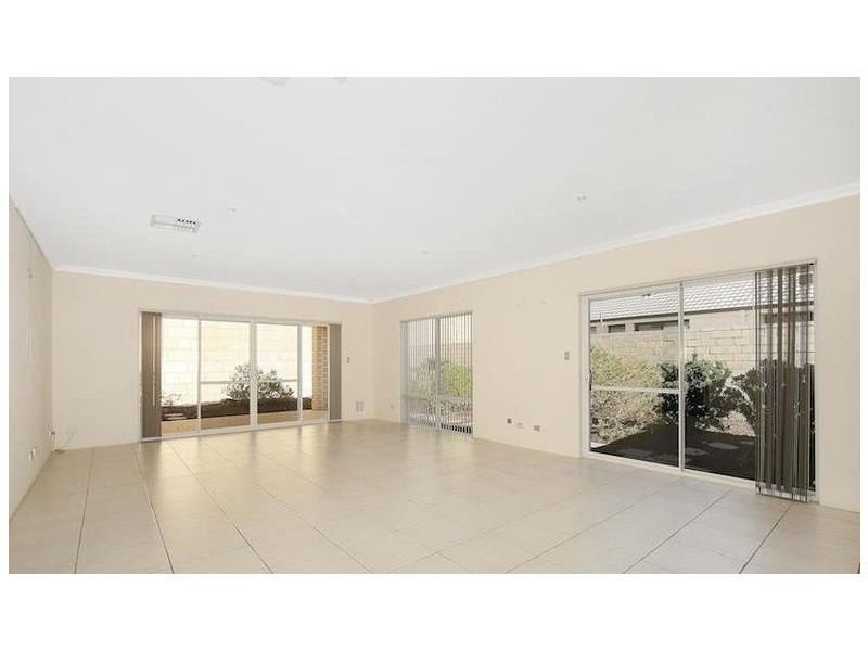 9 Agonis Way, Wannanup WA 6210