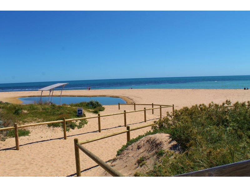 36 Northport Blvd, Wannanup WA 6210