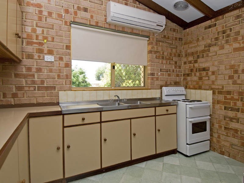 17 Olive Road, Falcon WA 6210