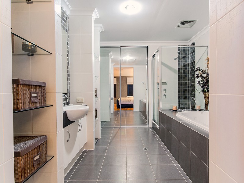 48 Endeavour Circle, Wannanup WA 6210