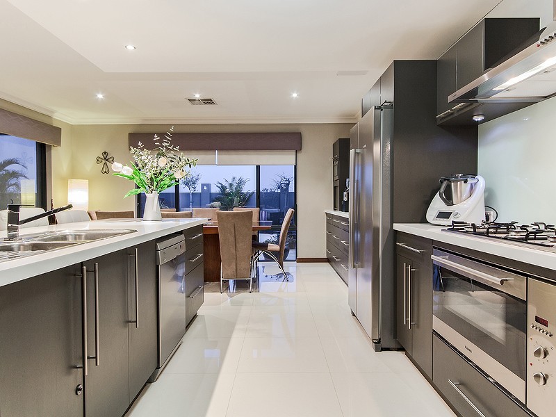 48 Endeavour Circle, Wannanup WA 6210