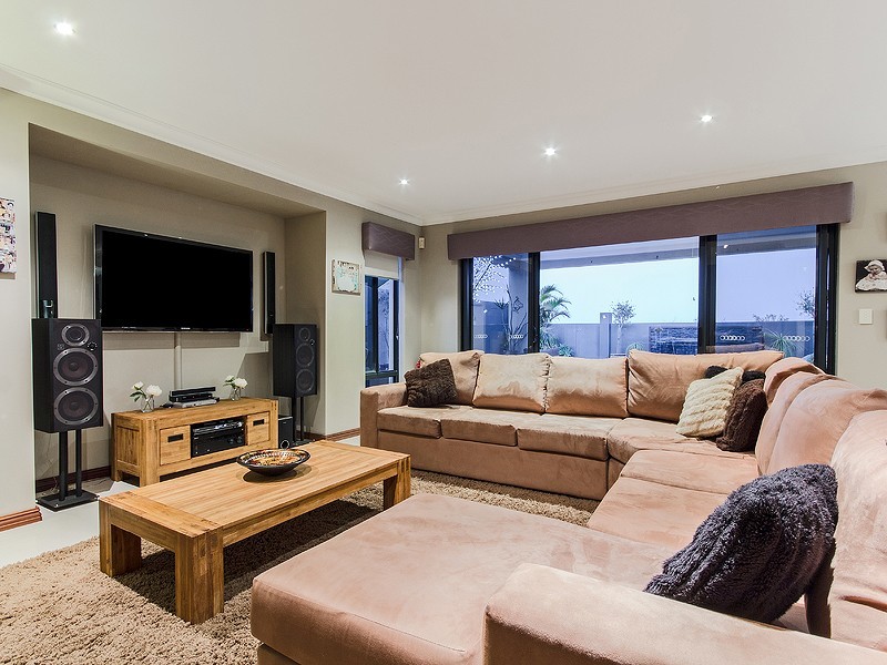 48 Endeavour Circle, Wannanup WA 6210