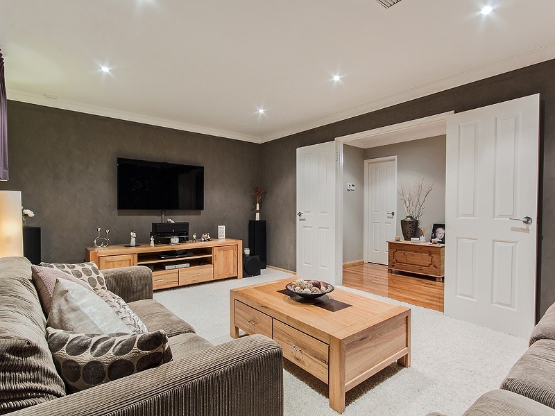 48 Endeavour Circle, Wannanup WA 6210