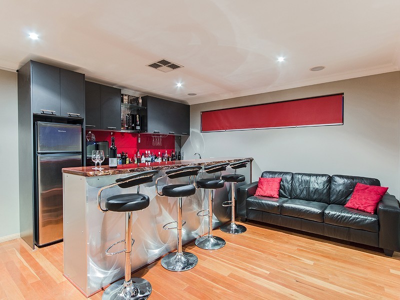 48 Endeavour Circle, Wannanup WA 6210