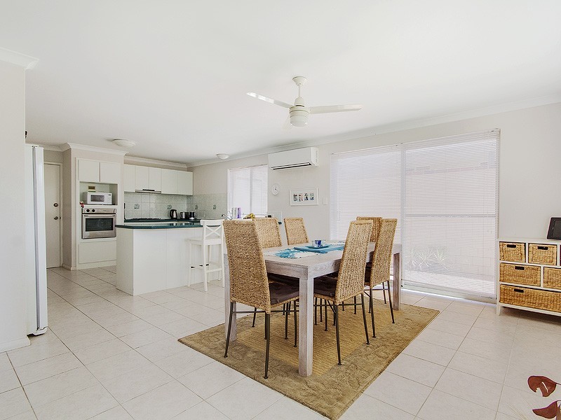 4 Reef View, Wannanup WA 6210